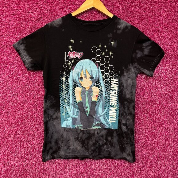Hatsune Miku The Virtual Idol Chibi Style Anime Bleach Dye Small - Picture 1 of 4
